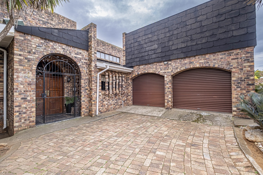 4 Bedroom Property for Sale in Winterhoek Park Eastern Cape